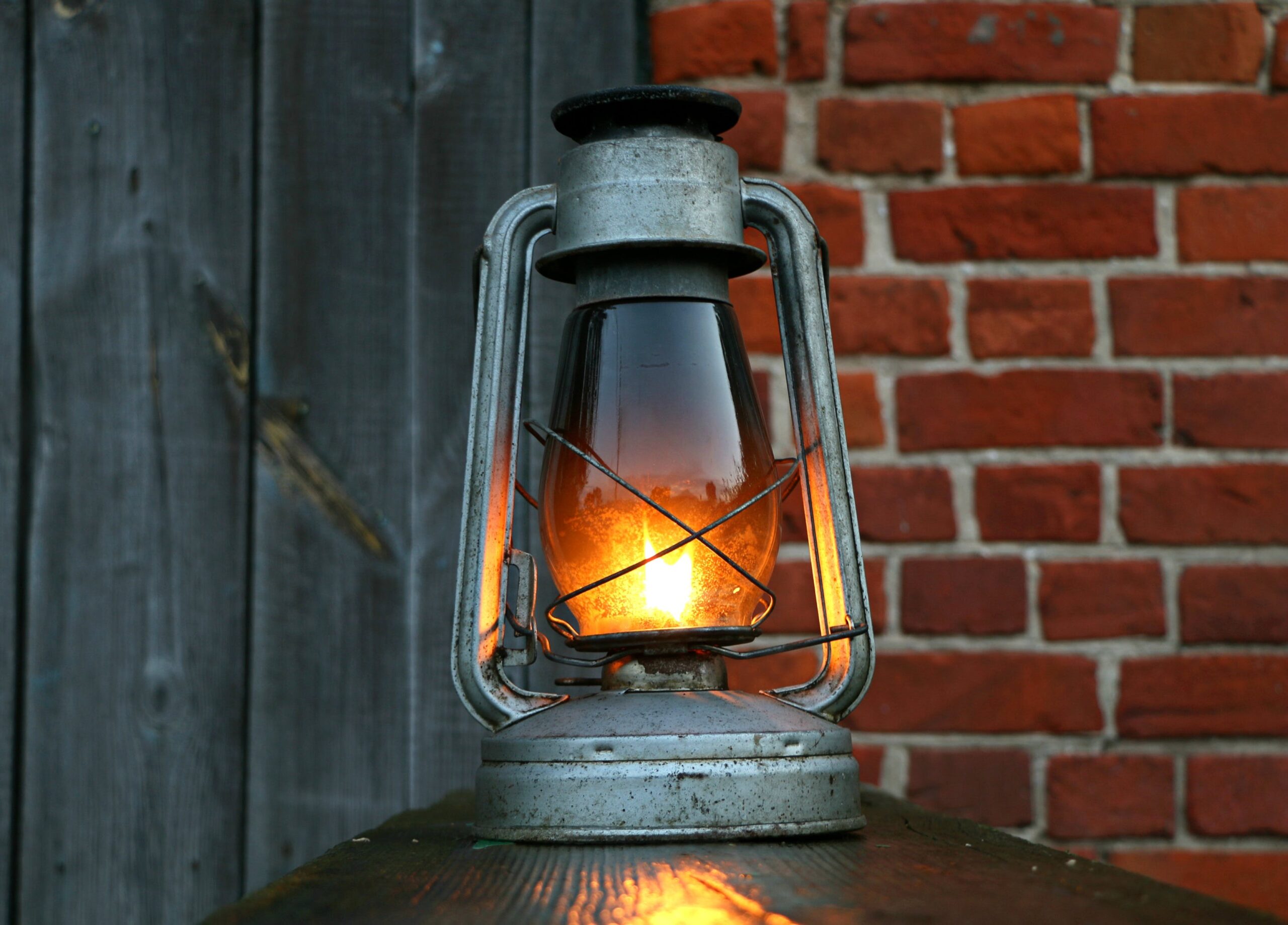 Descubre la historia de la lámpara de aceite